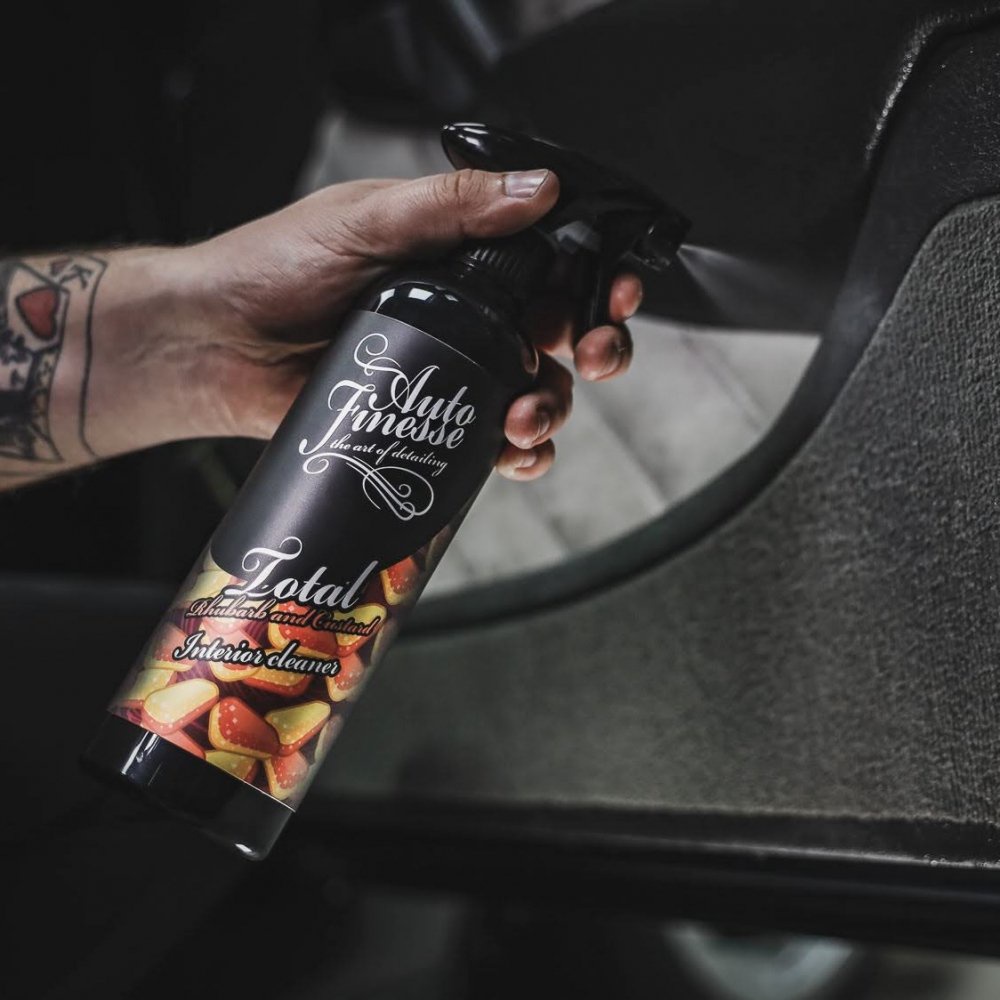 Vệ sinh nội thất đa năng phiên bản giới hạn Auto Finesse - TOTAL RHUBARB & CUSTARD 500ML
