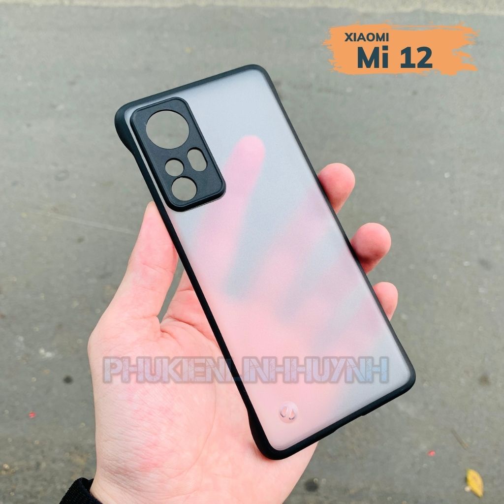 Xiaomi Mi 12_Ốp lưng nửa cạnh nhám chống bám vân tay cực chất.