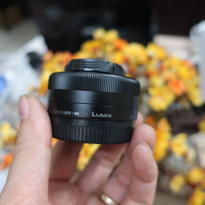 Ống kính Lumix G Vario 12-32 Super kít cho máy ảnh Lumix và Olympus