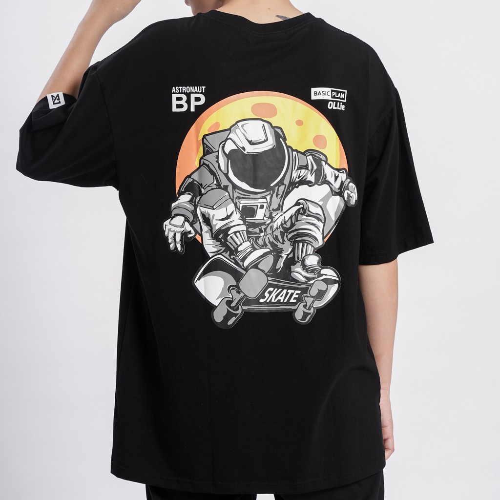 Áo thun SPACE MAN Unisex Basic Tee mùa hè phông trơn nam nữ tay lỡ oversize form rộng | WebRaoVat - webraovat.net.vn