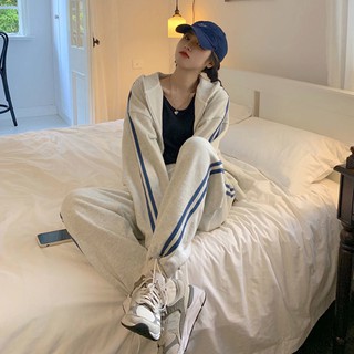 Set đồ thể thao