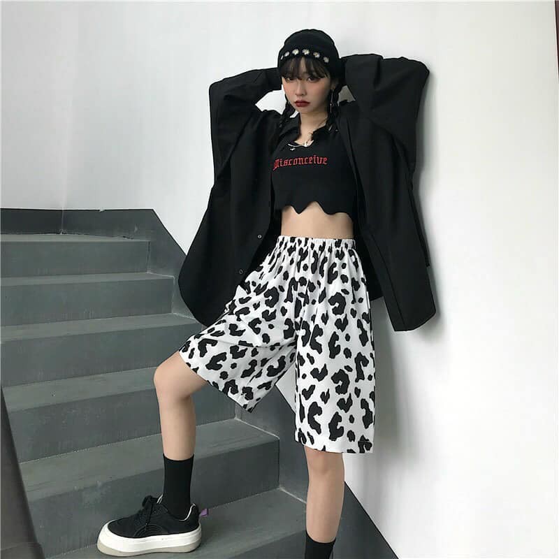 [Mã FAMAYWA giảm 10K đơn 50K] Quần sọt đùi bò sữa unisex - Short oversize dáng rộng form dài cạp chun ulzzang SIÊU HOT | BigBuy360 - bigbuy360.vn