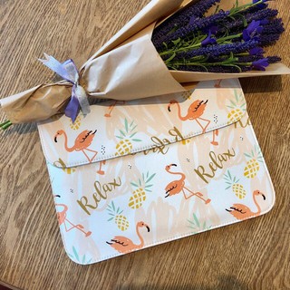 Bao da macbook ngựa hồng