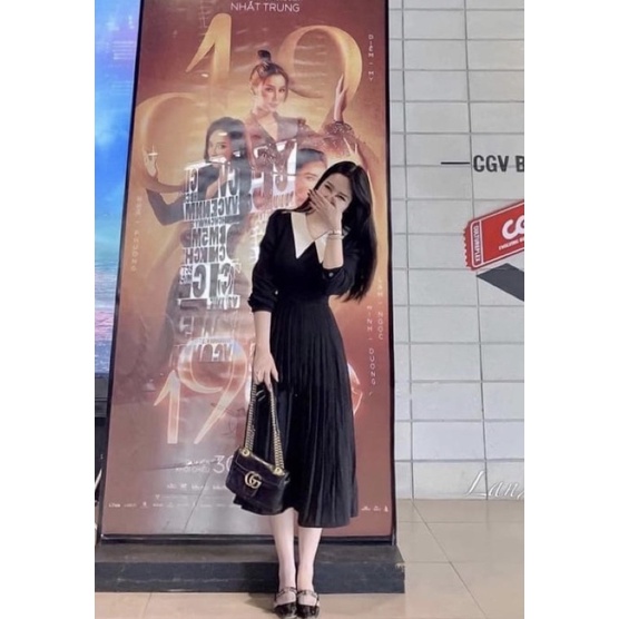 Váy xếp ly cổ phối viền trắng Vintage