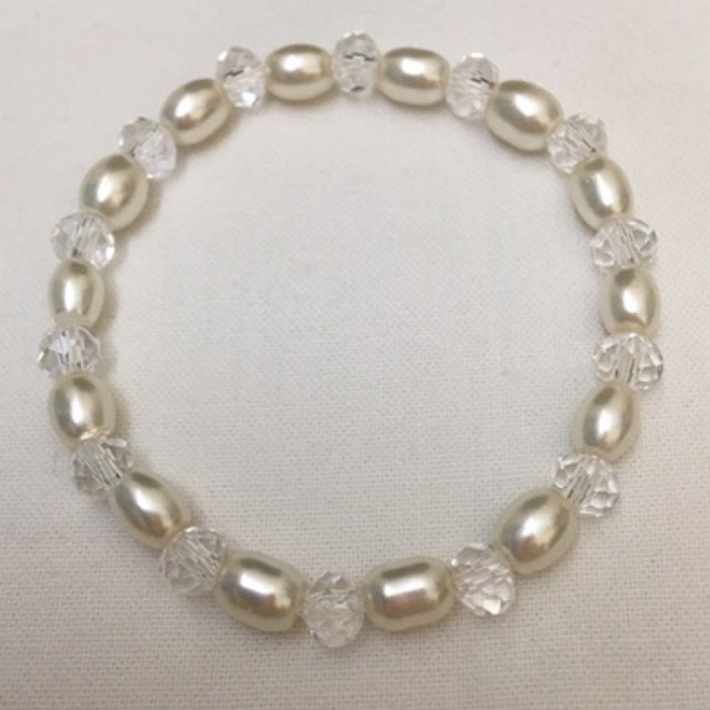 Vòng tay hoa lúa phối pha lê xinh xắn