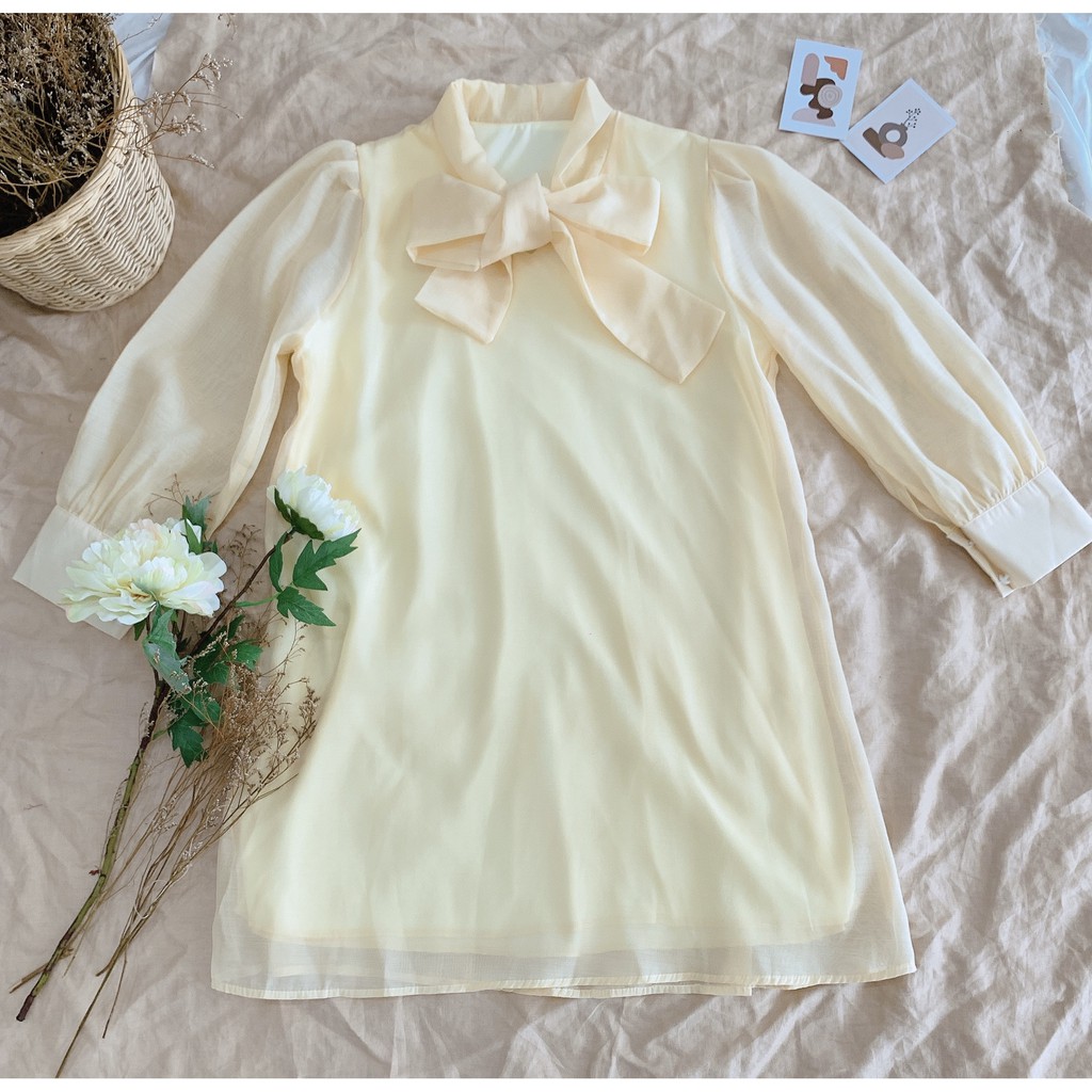 Đầm màu beige form suông rộng phối cột nơ cổ tay dài chất vải voan 2 lớp Có ảnh thật cận chất vải) - Kavi Dress