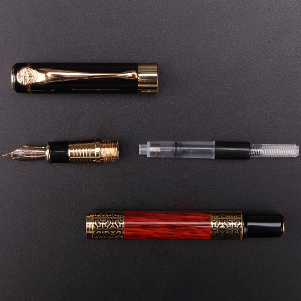 Bút bi ngòi 0.5mm kiểu dáng sang trọng