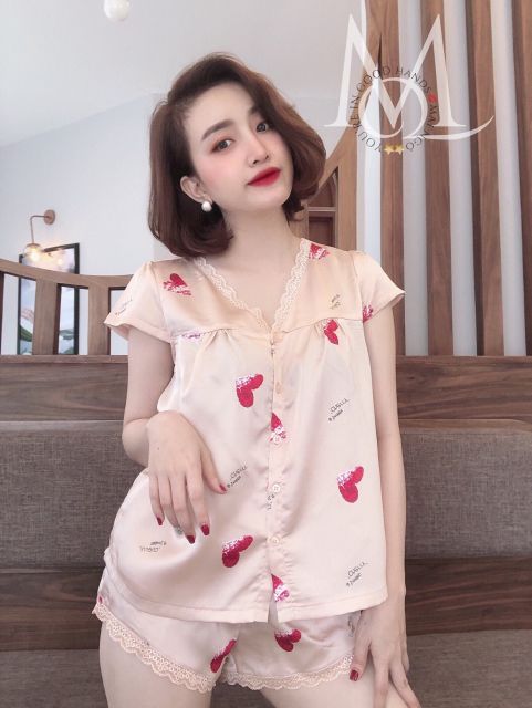 Bộ sọt lụa satin cổ V phối ren dưới 58kg | BigBuy360 - bigbuy360.vn