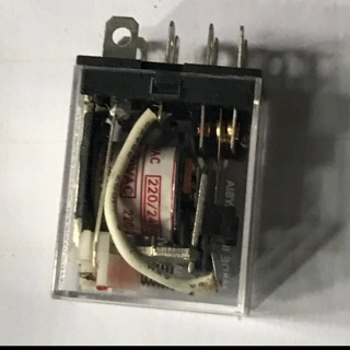 Rơ le 220V, 8 chân to