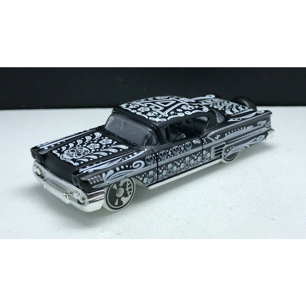 Xe mô hình Hot Wheels 1/64 2022 Treasure Hunt '58 Impala