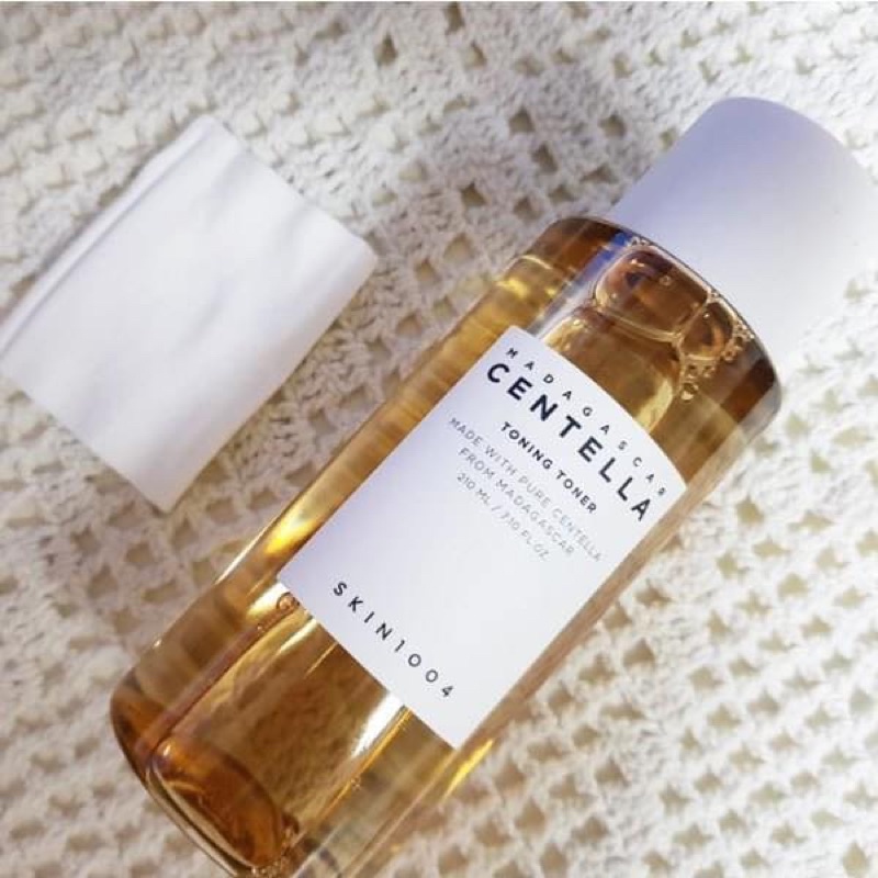 Nước Hoa Hồng Phục Hồi, Tái Tạo Da Mụn Và Làm Lành Sẹo Mụn Skin1004 Madagascar Centella Toning Toner 210ml | BigBuy360 - bigbuy360.vn