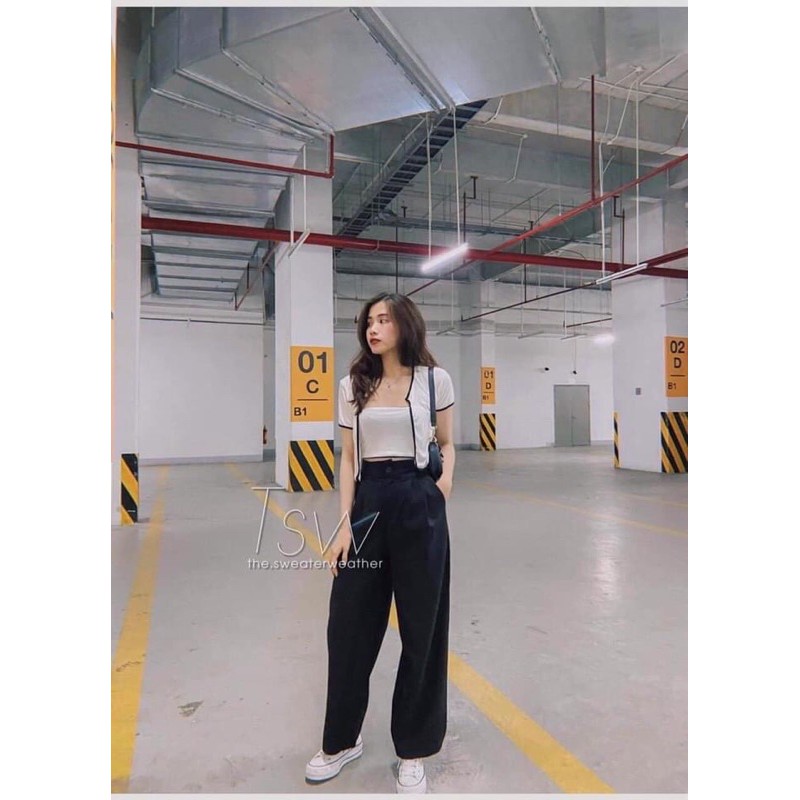 Bộ Áo Croptop Nữ Kèm Yếm Trơn Chạy Viền Siêu Xinh🦋 Set Áo Quây Kèm Crt Ngắn 2 Màu So Hot