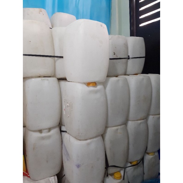 Can nhựa trắng 30 lít cũ sài 1 lần, dày, cứng, chắc chắn, bao sài