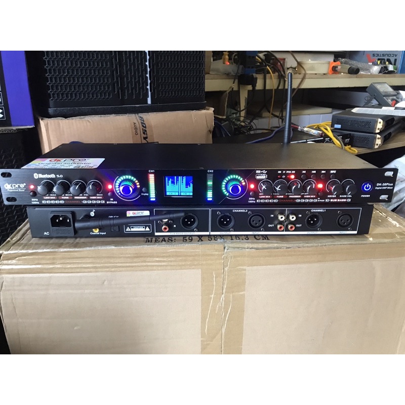 [Mã ELHACE giảm 4% đơn 300K] Máy nâng tiếng hát DKPRO 30plus