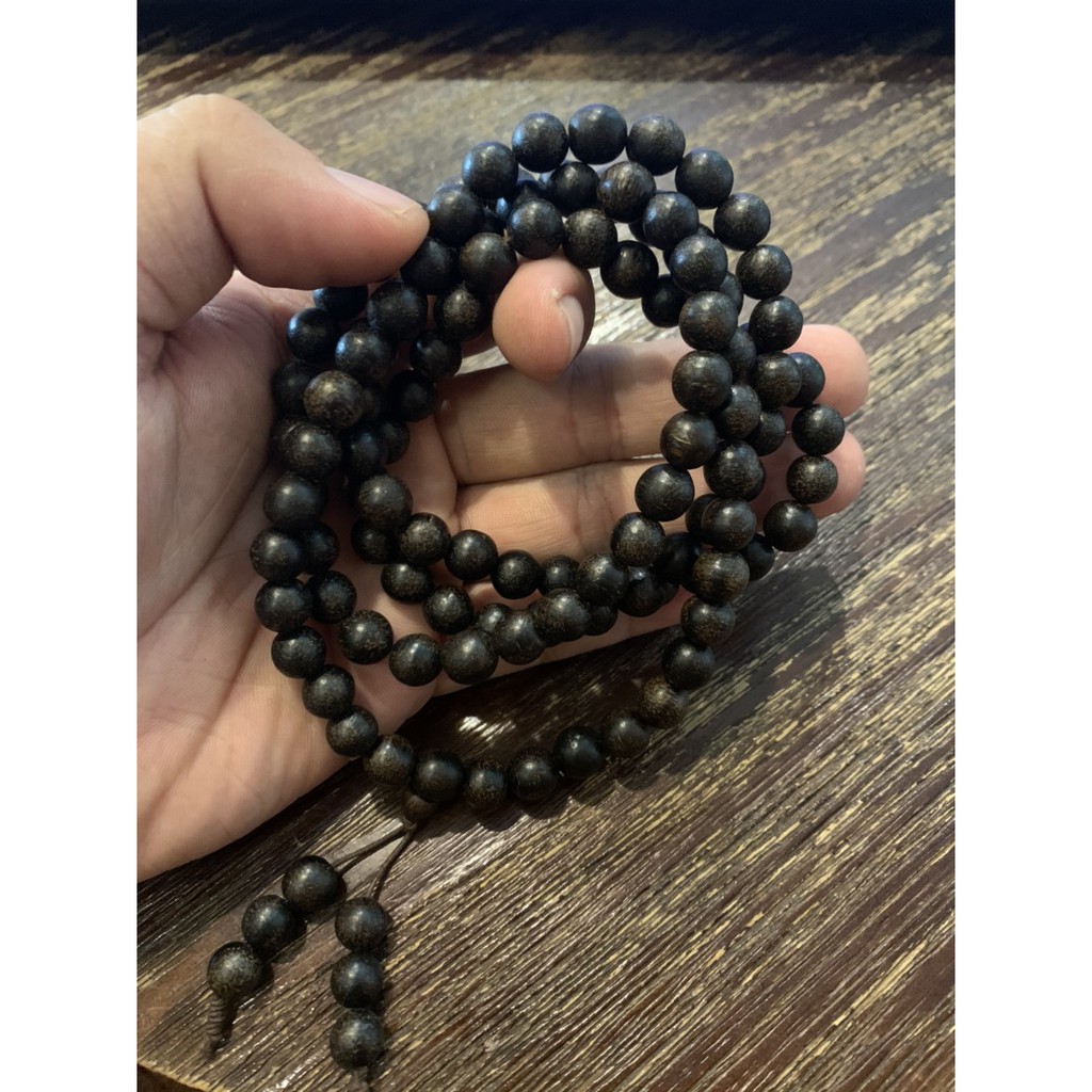Chuỗi trầm hương 108 hạt 8li