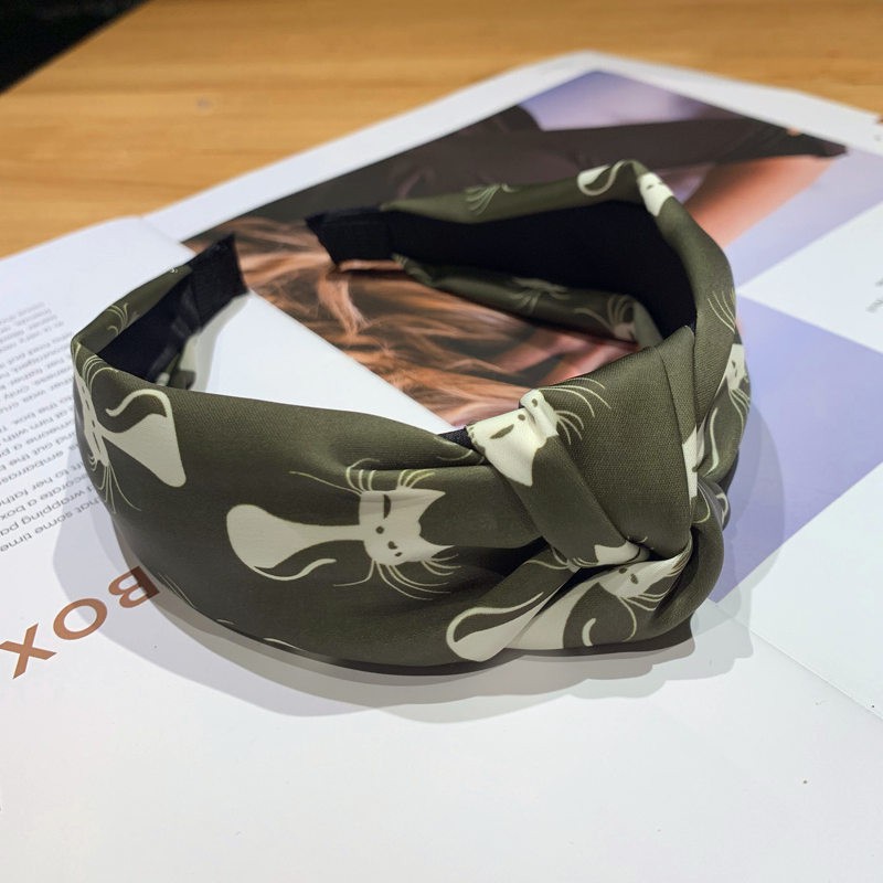 Bờm bản to phối hình mèo BN119