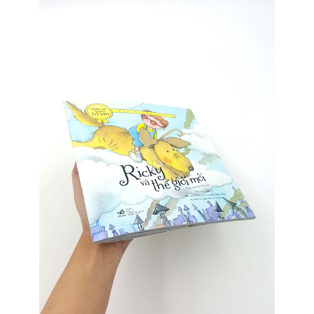 Sách - Hiểu Về Quyền Trẻ Em - Ricky Và Thế Giới Mới (Tái Bản 2019)
