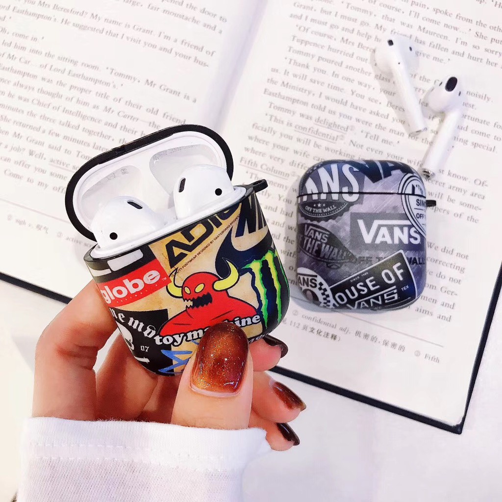 Vỏ bảo vệ hộp sạc airpods 1/2 in hình vans cá tính độc đáo | BigBuy360 - bigbuy360.vn
