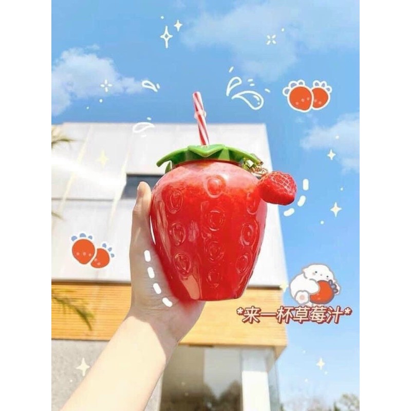 BÌNH NƯỚC MINI HÌNH DÂU TÂY