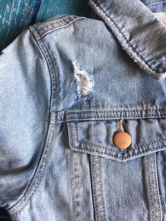 Áo Distressed Medium Wash Denim Jacket