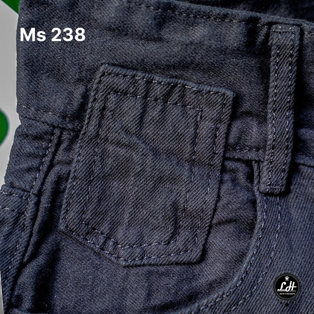 Quần short jean bò nữ Đen Basic có size dáng ngố lửng ống rộng chất bò trơn mền dày sịn basic dễ phối đồ MS 238
