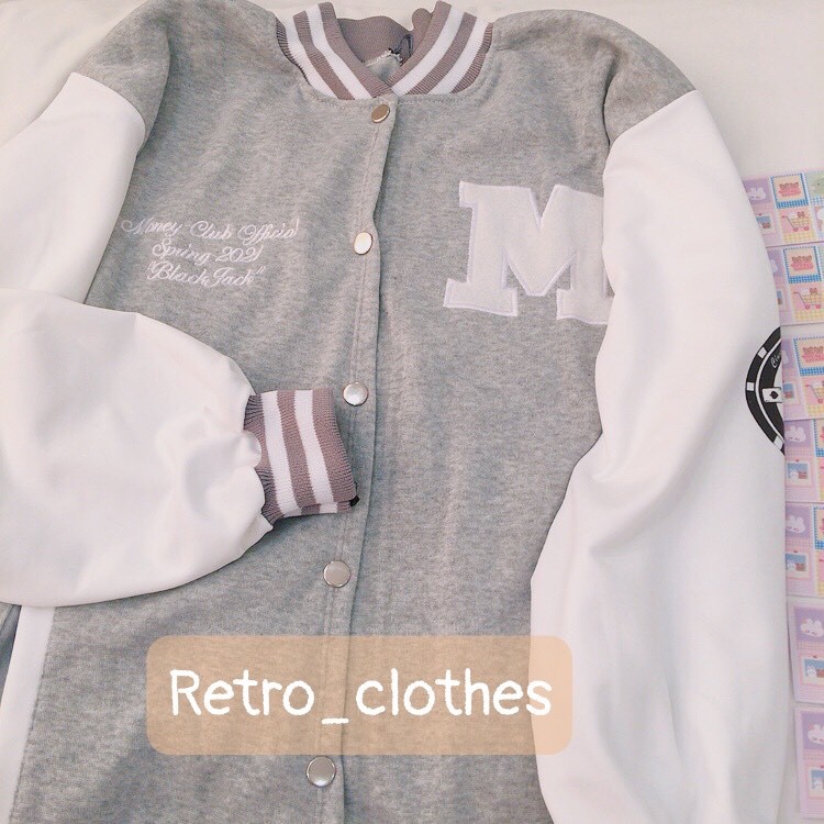 🍂 [Ảnh thật/Tự chụp] Áo Bomber Chữ M Màu Xám Nam Nữ Form Rộng Mặc Đôi | BigBuy360 - bigbuy360.vn