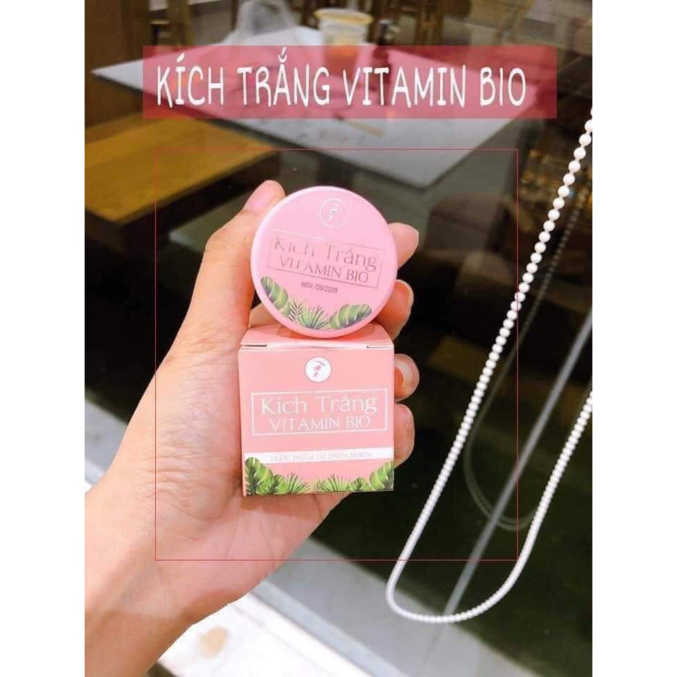 Kem trắng da vitamin kèm viên kích
