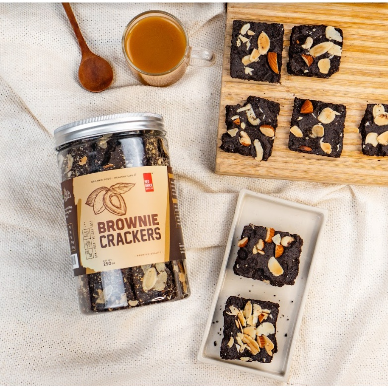 Bánh Brownie Crackers Hạnh Nhân Thương Hiệu Gạch Đỏ 250GR Chuẩn Healthy Dành Cho Ăn Kiêng