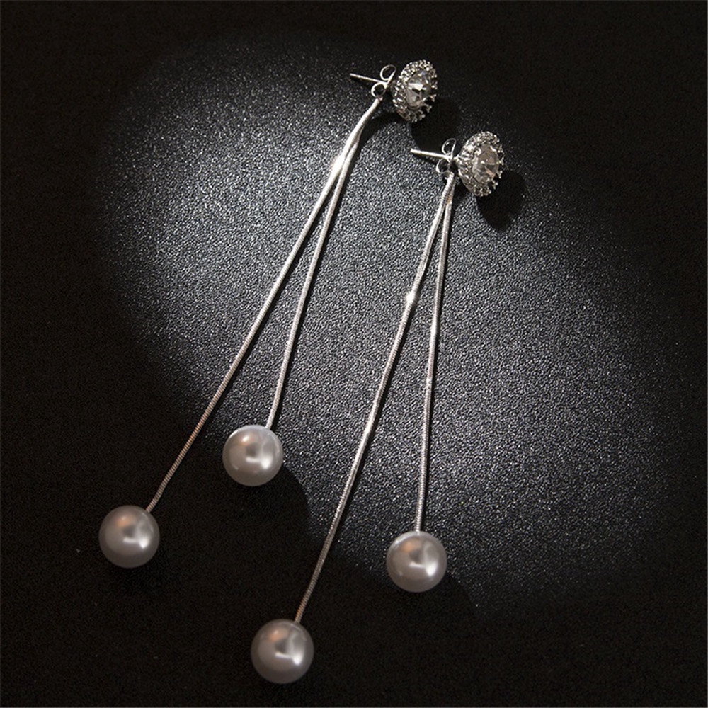 Cặp khuyên tai dáng dài đính ngọc trai giả thanh lịch