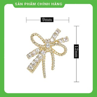 Charm nơ quốc dân