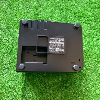 Đế sạc pin chậm Makita DC18SD 18V