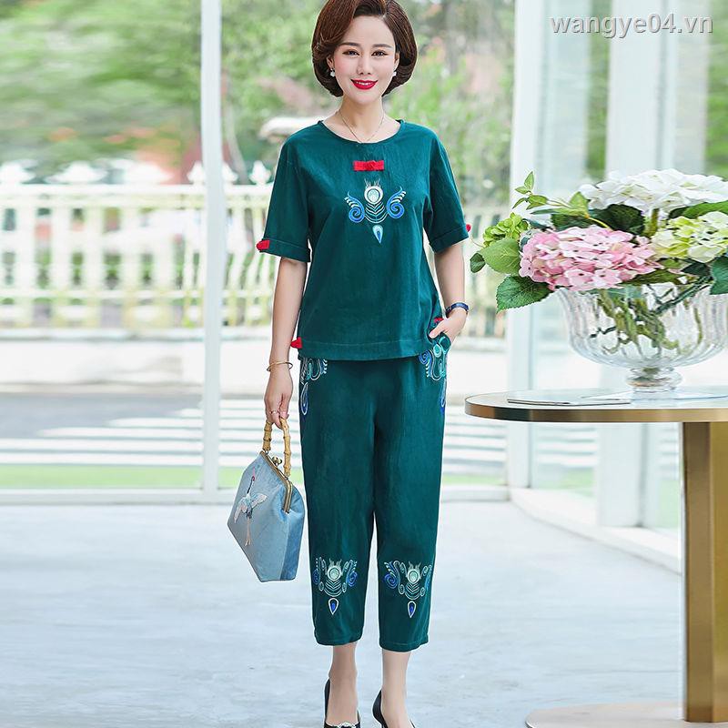 Set Đồ Bộ Cotton Ngắn Tay Thêu Họa Tiết Thanh Lịch Dành Cho Phụ Nữ Trung Niên 2021