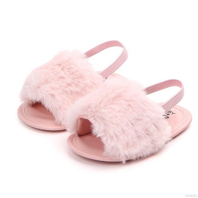Giày sandal phối lông đáng yêu cho bé
