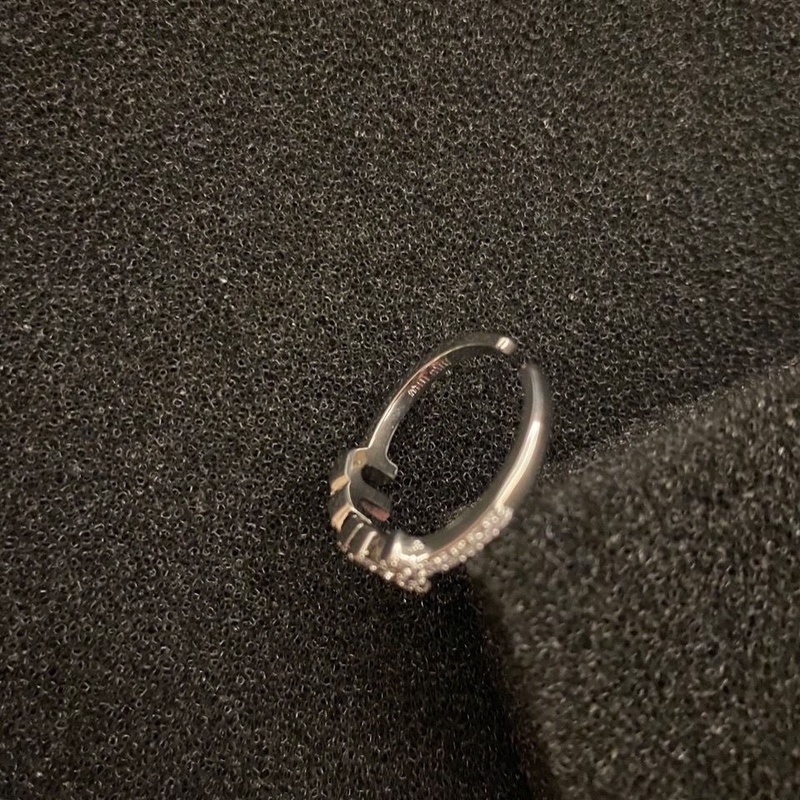 Nhẫn Đính Đá Màu Bạc Dễ Thương Dành Cho Cặp Đôi