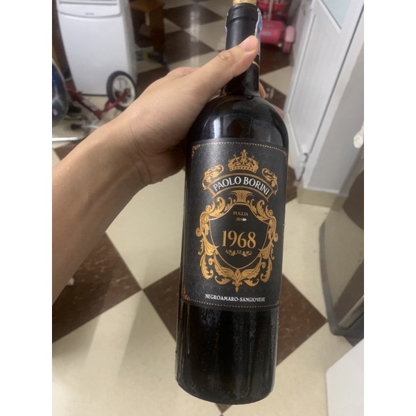 Vỏ chai rượu vang, thuỷ tinh