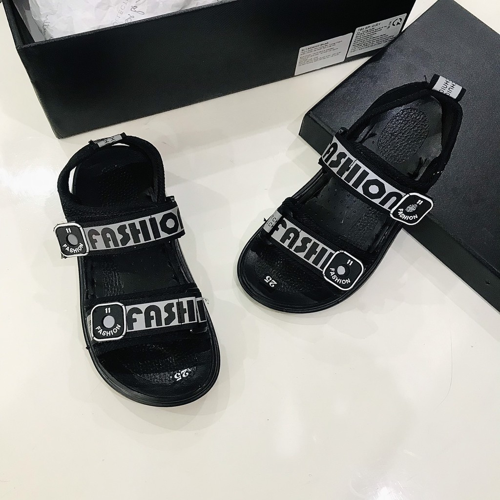 Sandal bé trai cao cấp siêu nhẹ siêu êm thời trang