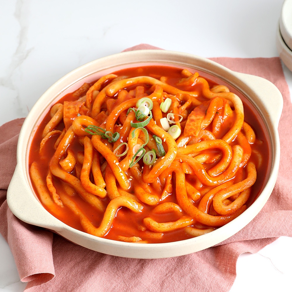 Bánh gạo cay Tteokbokki Pulmuone dạng sợi 424g 2 phần ăn