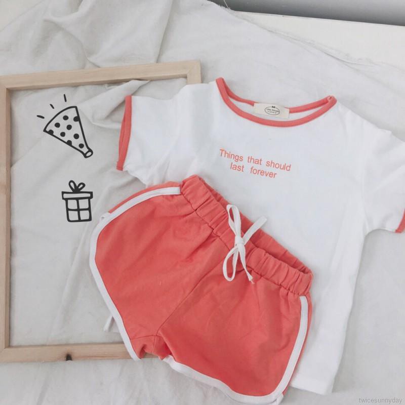 Set áo thun ngắn tay in chữ + Quần short đáng yêu cho bé gái