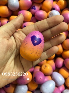 Trứng nhựa có sẵn