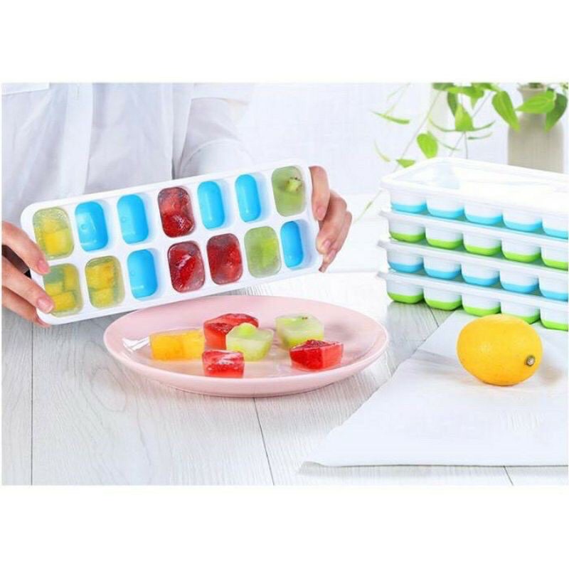 Khay làm đá, làm thạch bằng silicon có nắp đậy