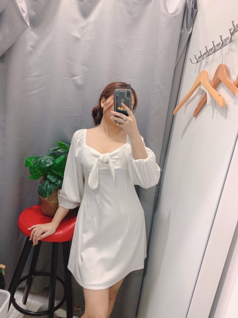 ĐẦM TRẮNG CỘT NƠ NGỰC - SANY DRESS