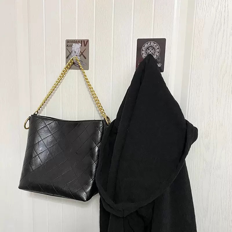 Móc treo dán tường Chromehearts/supreme/kaws