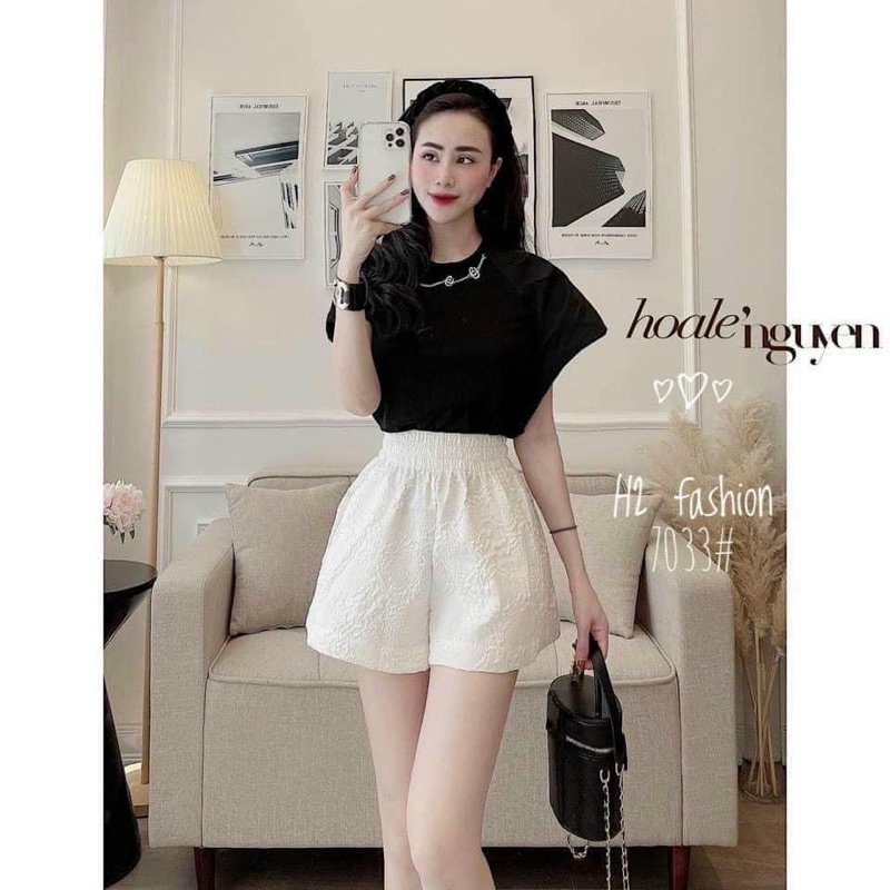 Quần Short Phồng Xốp Hoa Dập Nổi Sang Chảnh | BigBuy360 - bigbuy360.vn