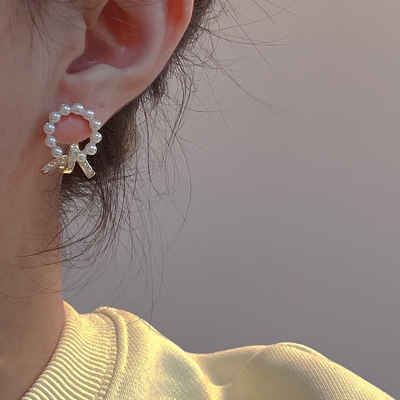 Bông Tai Tròn Đính Ngọc Trai Và Đá 2022