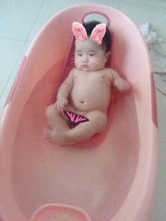 Chau tắm Elip