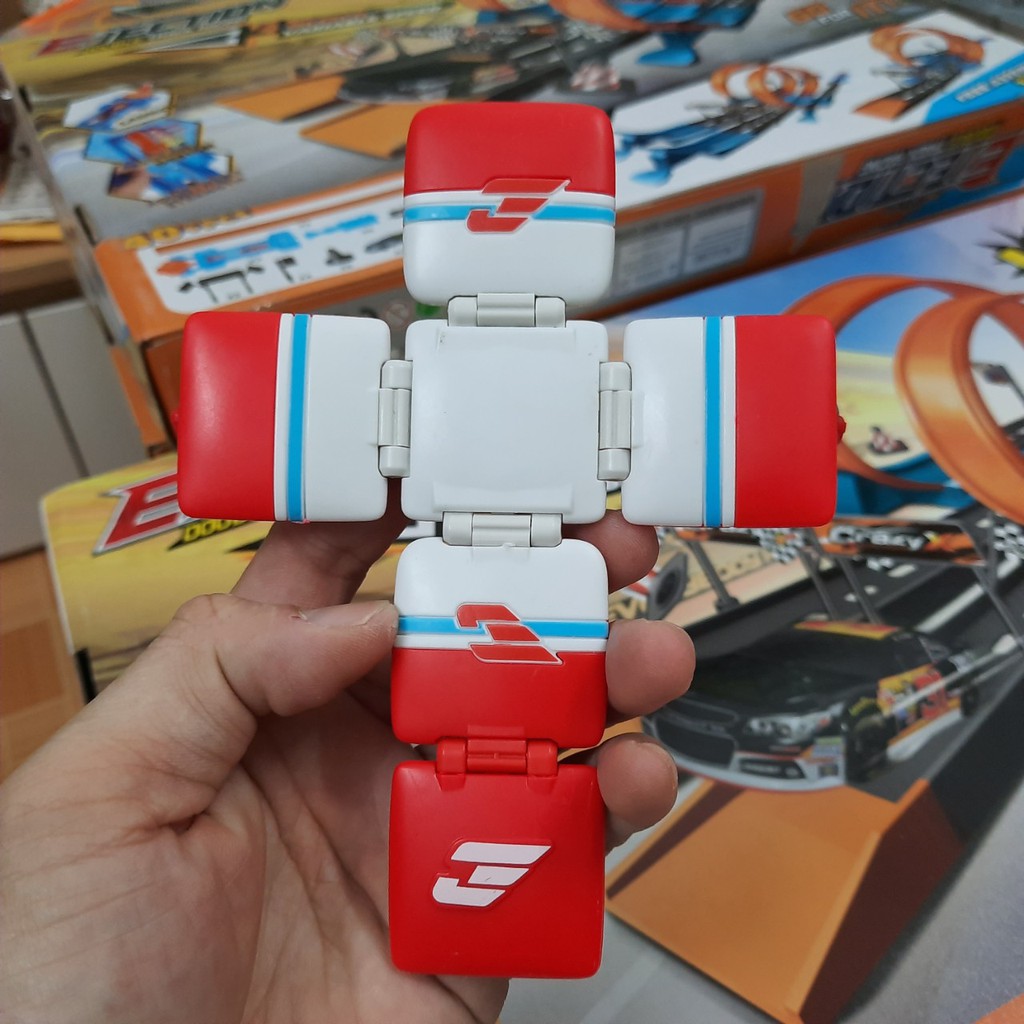 Hộp biến hình Super wings nhân vật Jett tia chớp đồ chơi trẻ em bằng nhựa