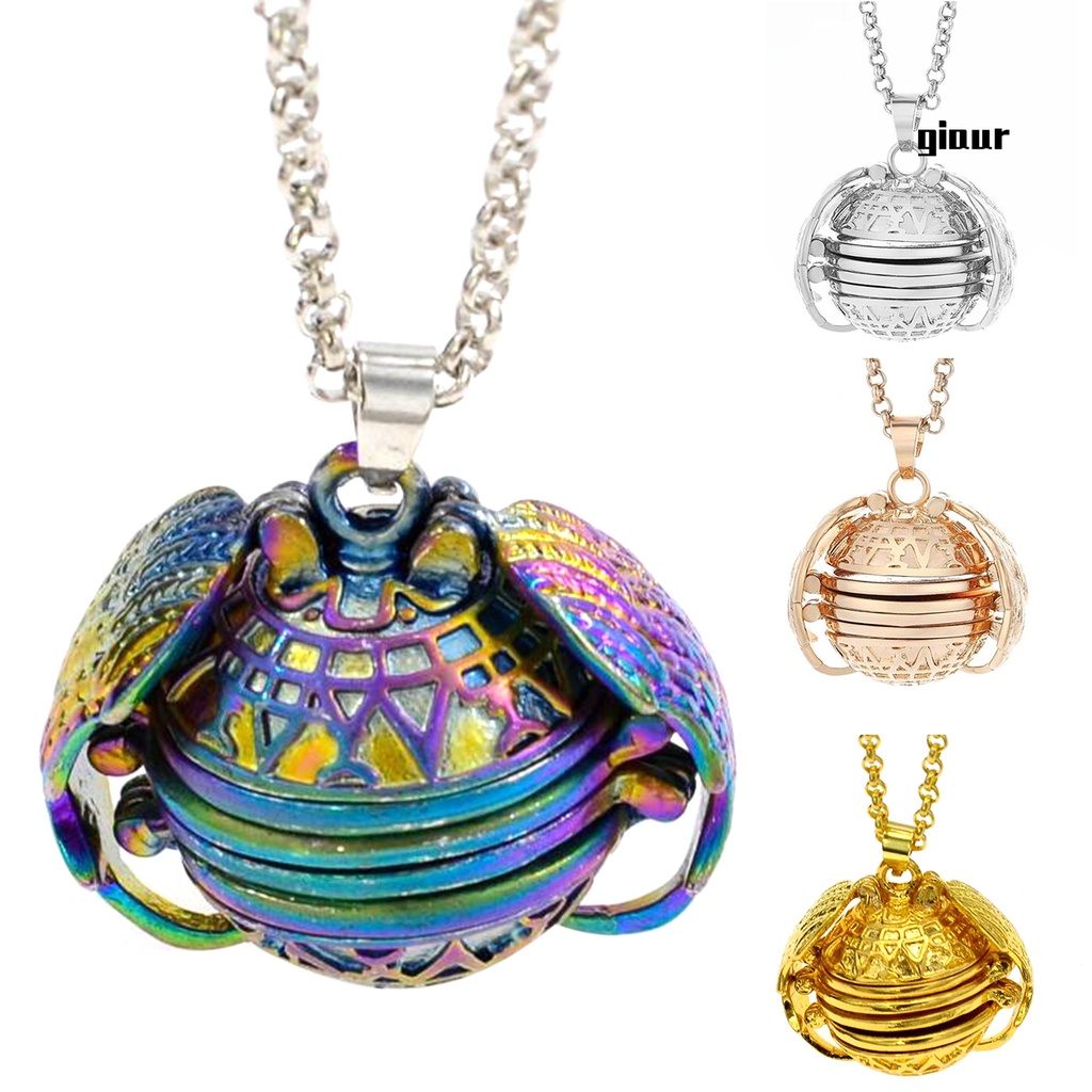 GIAUR Retro 4-Layers Openable Alloy Women Locket Pendant Aromatherapy Photo Necklace for Valentine Day