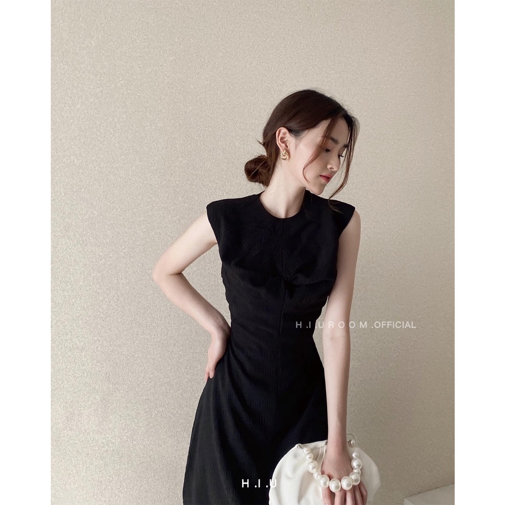 Váy MIDI dài H.I.U ROOM tôn dáng hack eo dự tiệc HIU design, chất vải nhẹ mát, co dãn 2 chiều. ( BESTSELLER ) | BigBuy360 - bigbuy360.vn