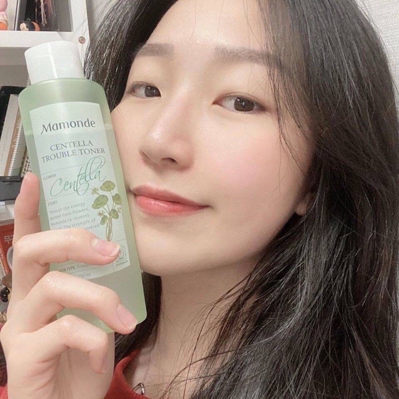 Nước Hoa Hồng Mamonde Rau Má Centella Trouble Toner