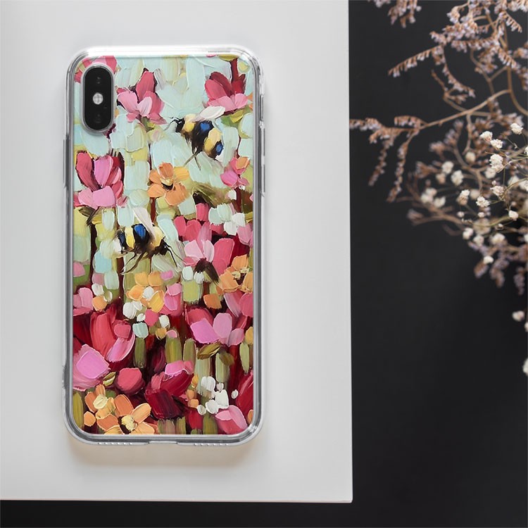 Ốp lưng Ong mật ngọt ngào bay giữa rừng hoa. Độc đáo Iphone từ 5 đến Xs Max/11/11 Promax/12/12 Promax CHUFLO21088